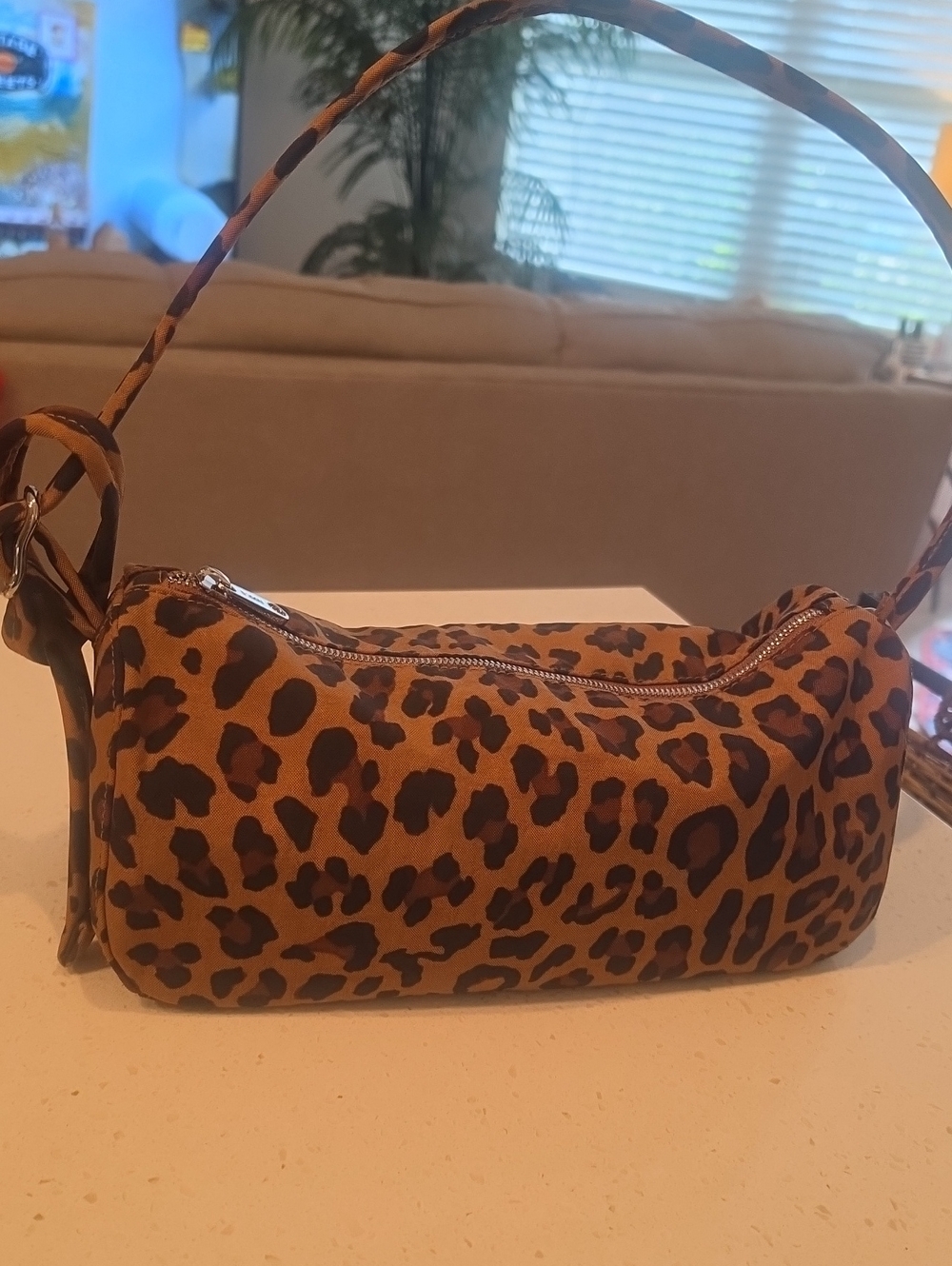 BAGGU Nylon Loaf Bag IN LEOPARD